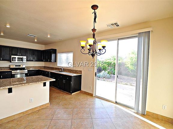 3rd image of 10552 Calico Pines Ave