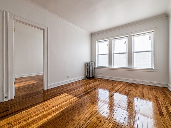Spacious living room available at 2610 N Laramie
