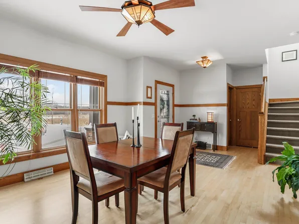1698 Don Simon Dr, Sun Prairie, WI 53590