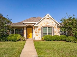 2022 Turning Leaf Dr, Bryan, TX 77807