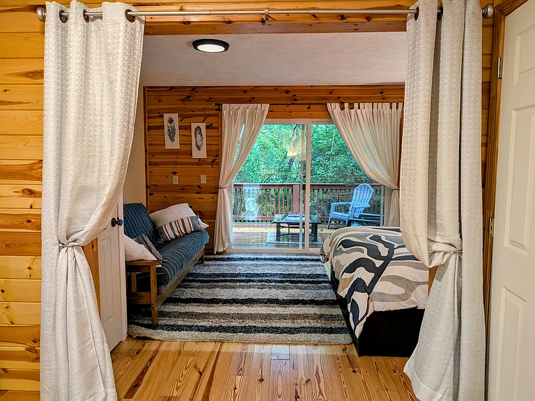 524 Stornoway Dr — Photo 90