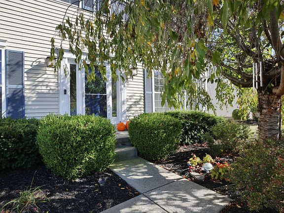 2nd image of 1211 Westwood Dr