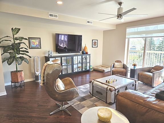 4th image of 425 Benjamin Dr APT 404