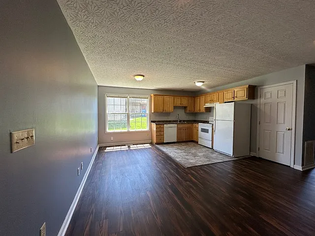3111 Winning Colors Way — Photo 3
