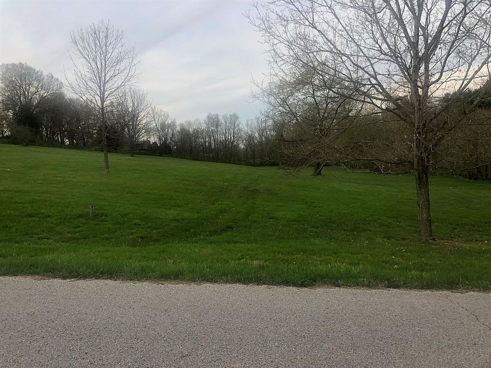 2nd image of 17 Shale Dr