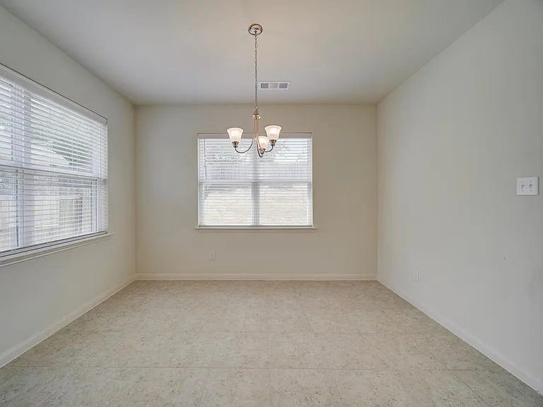 4517 Shy Creek Ln — Photo 13