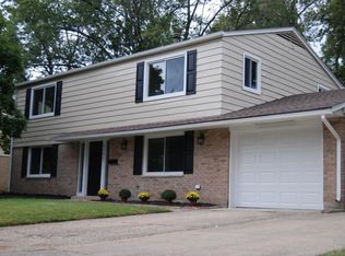 5595 Madrid Dr, Westerville, OH 43081