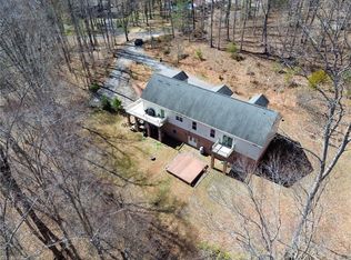2717 Todd Dr, Yadkinville, NC 27055
