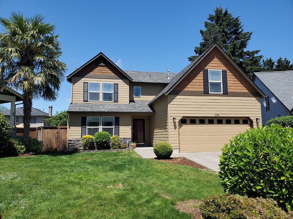 1st image of 1218 NE 161st Ct