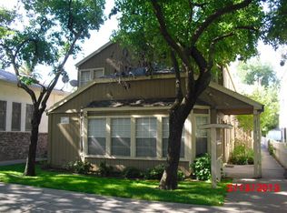 2716 F St APT 3, Sacramento, CA