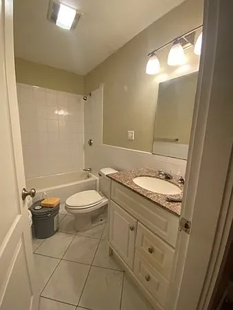 4619 Washington St #1 — Photo 6