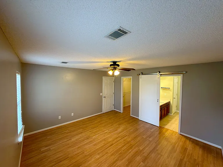 Master Bedroom Photo 2