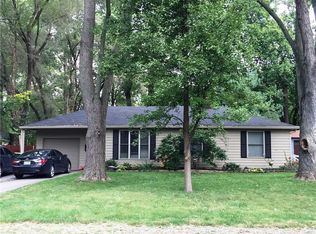 1206 Rowin Rd, Indianapolis, IN 46220