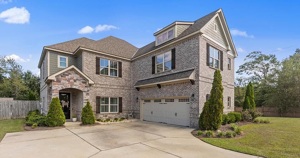 1st image of 100 Tablerock Ct
