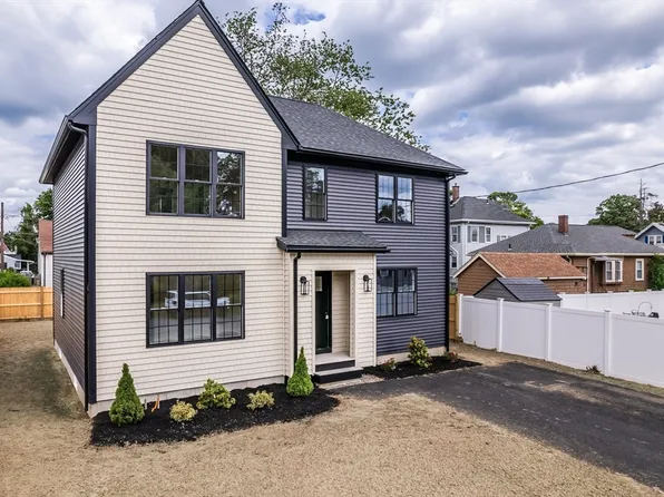 21 Sutton St, Brockton, MA 02301