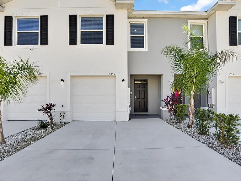5055 Captain Davis Dr — Photo 5