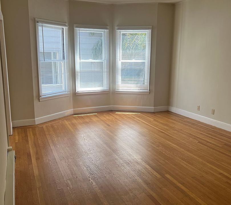 1st image of 2120 Larkin St #206