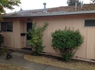 2946 Oakcrest Dr NW, Salem, OR 97304