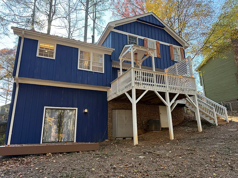 505 Westbrook Dr — Photo 4