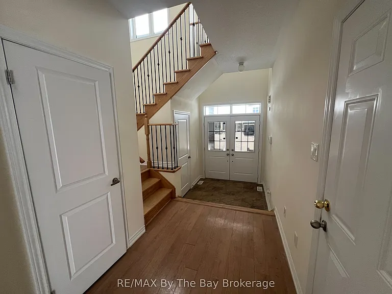 152 Allegra Dr — Photo 7