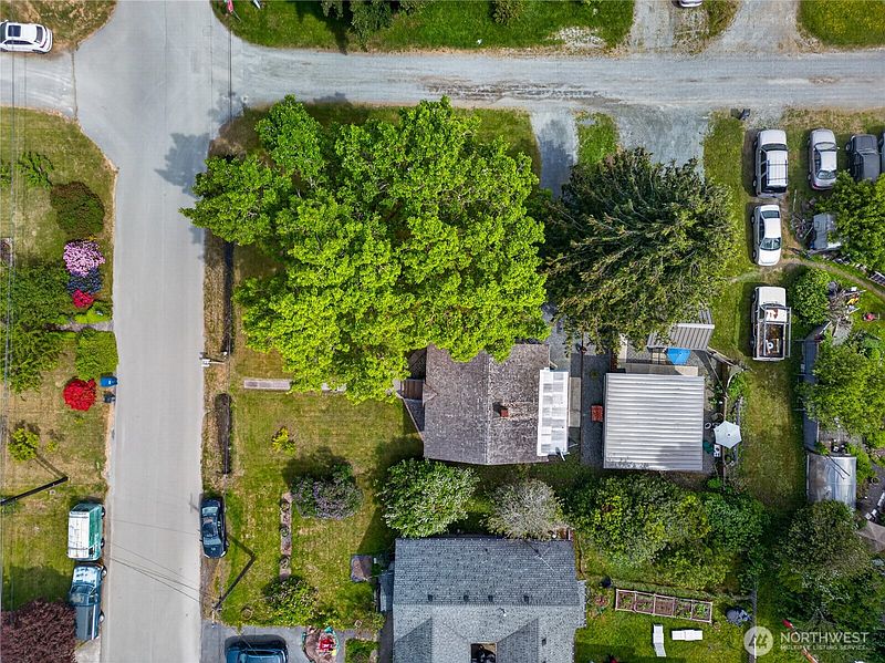 5th image of 501 35th Street