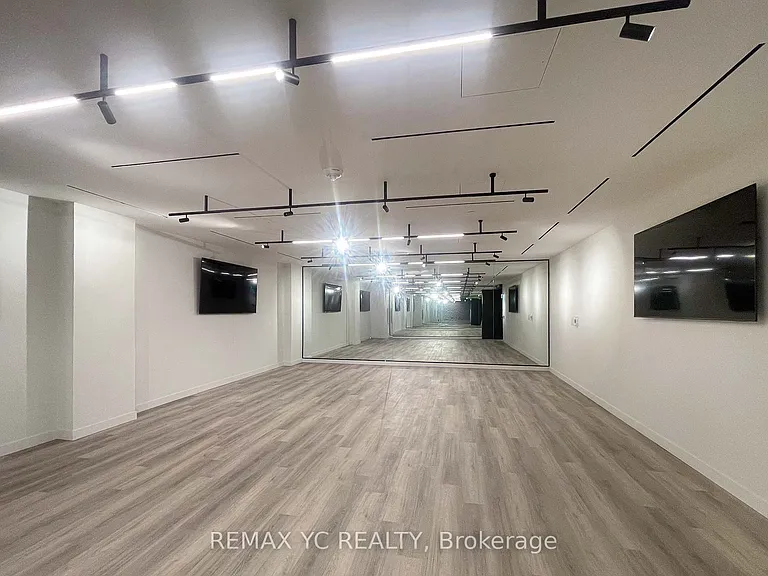 117 Broadway Ave #703 — Photo 37