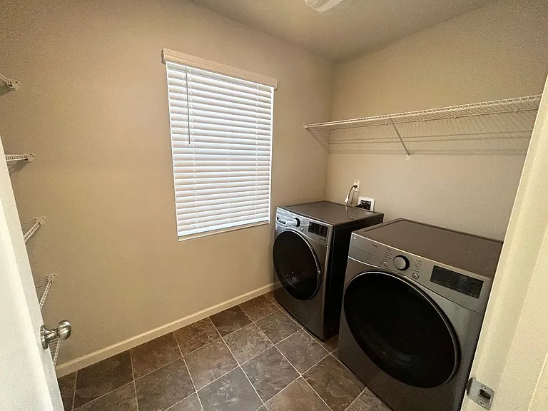 31482 NW Turel Dr — Photo 18