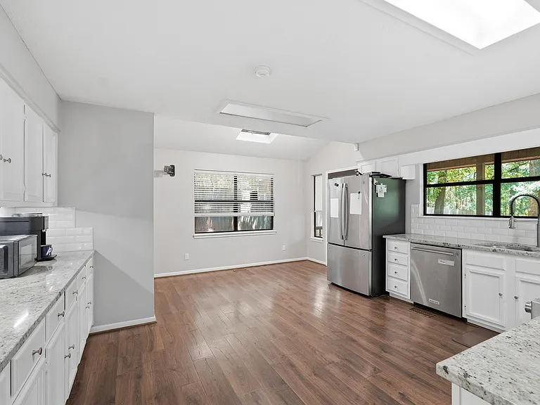 3 Catina Ct — Photo 8
