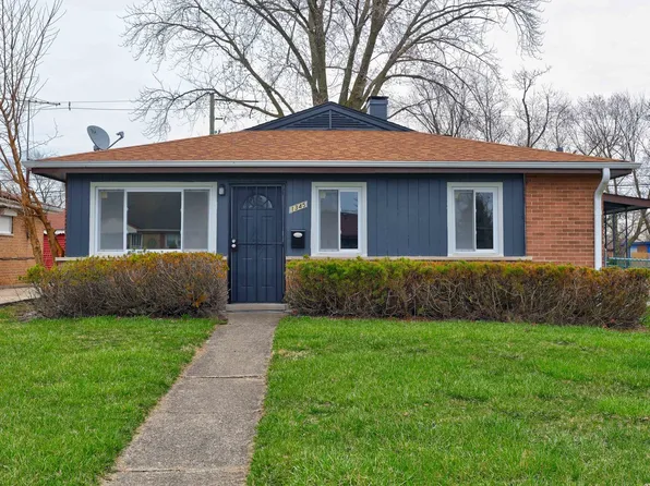 1345 Mackinaw Ave, Calumet City, IL 60409
