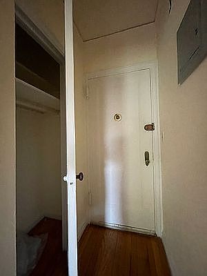 4th image of 65 Park Ter W APT 1A