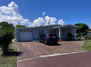 3029 Avenue T, Riviera Beach, FL 33404
