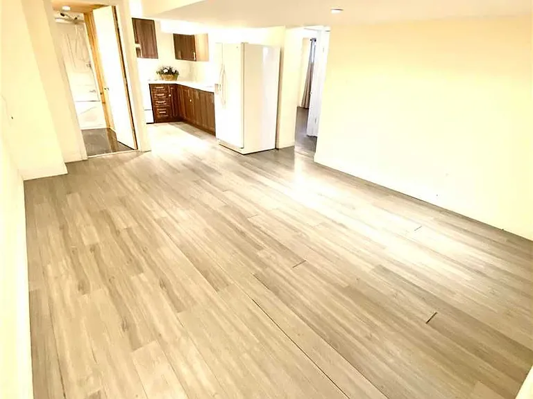 432 Fernleigh Cir — Photo 12
