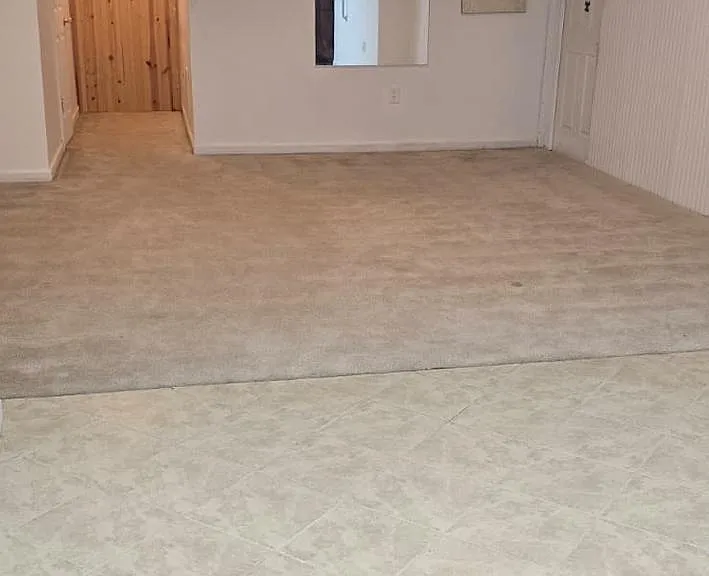 3705 Stonewall Manor Dr — Photo 2