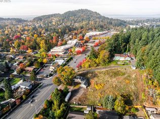 12533 SE Sunnyside Rd, Clackamas, OR 97015