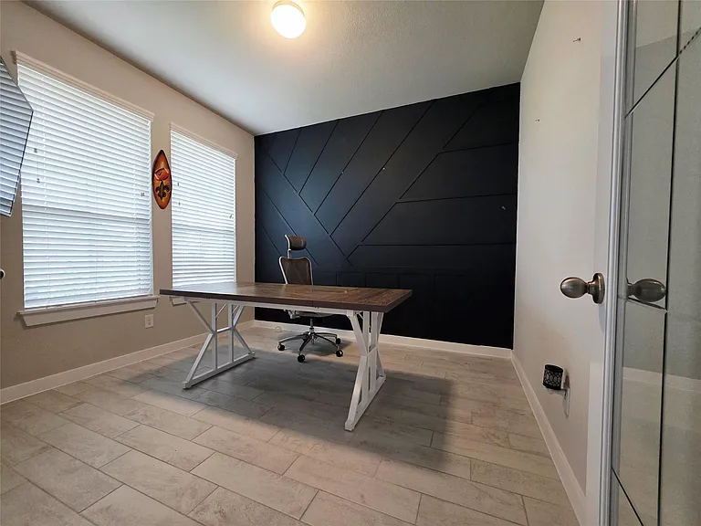 13022 Mid Stocket Dr — Photo 5