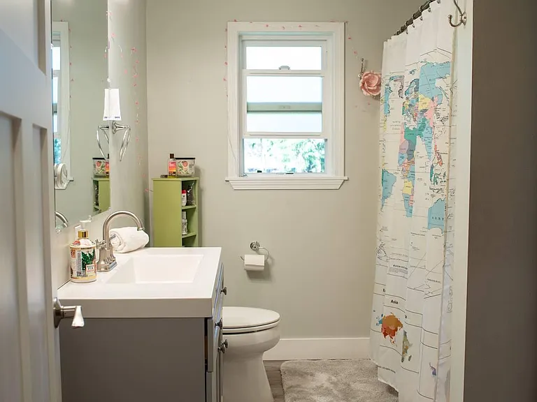 full bath