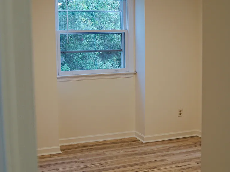 4912 Seabrook Ct — Photo 52