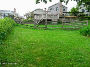 3420 Highland Dr, Island Lake, IL 60042