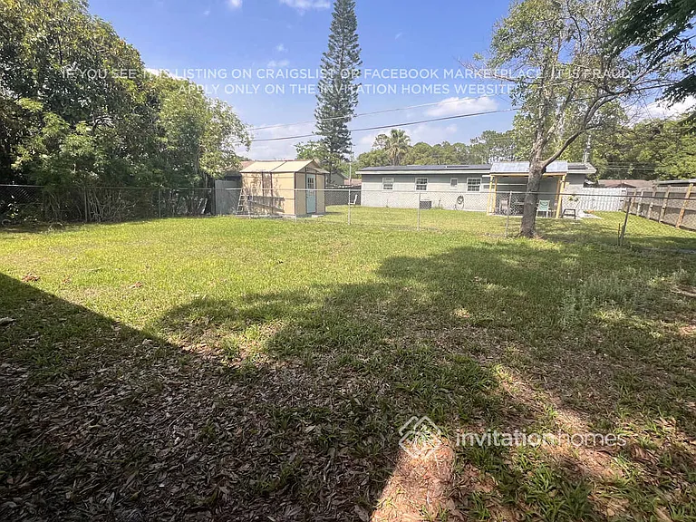 2831 Sanka Dr — Photo 17