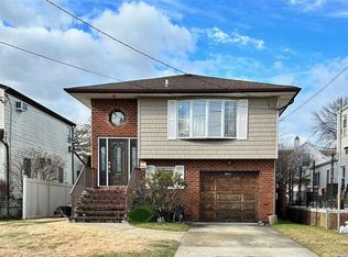 2380 Dobson Ave, Merrick, NY 11566