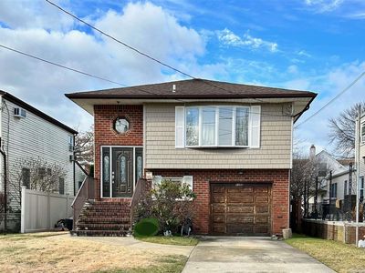 2380 Dobson Avenue, Merrick, NY, 11566