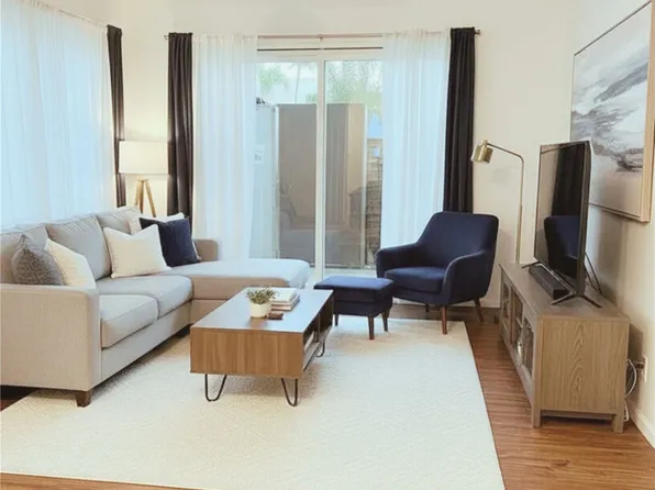 94-534 Kupuohi St #21102, Waipahu, HI 96797