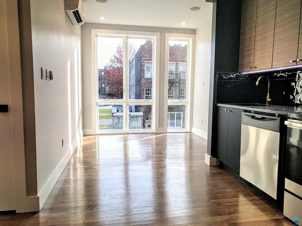 207 Powers Street image 1 of 12