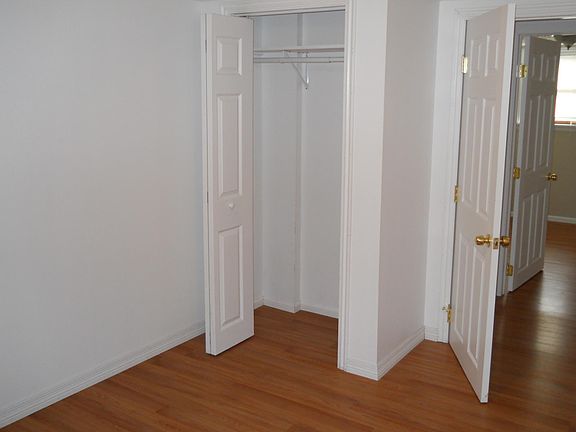 5th image of 1413 1/2 Wv Ave