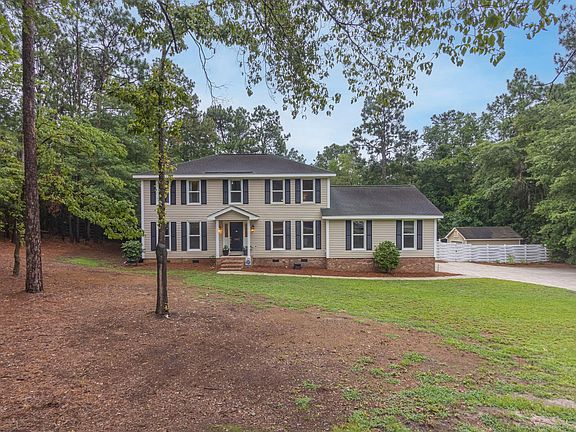 2nd image of 1892 Huckleberry Dr