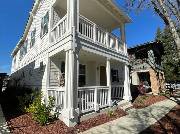 703 Chives Way, Walnut Creek, CA 94595