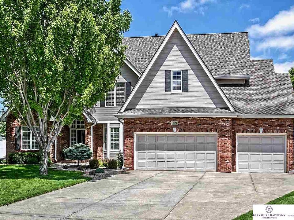 1st image of 2374 S 183rd Cir