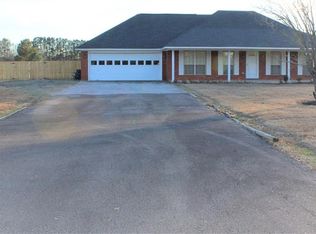 6105 Rockport Dr, Ozark, AR 72949