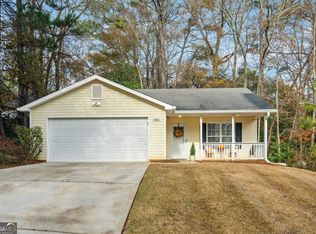 5862 Homestead Cir, Rex, GA 30273