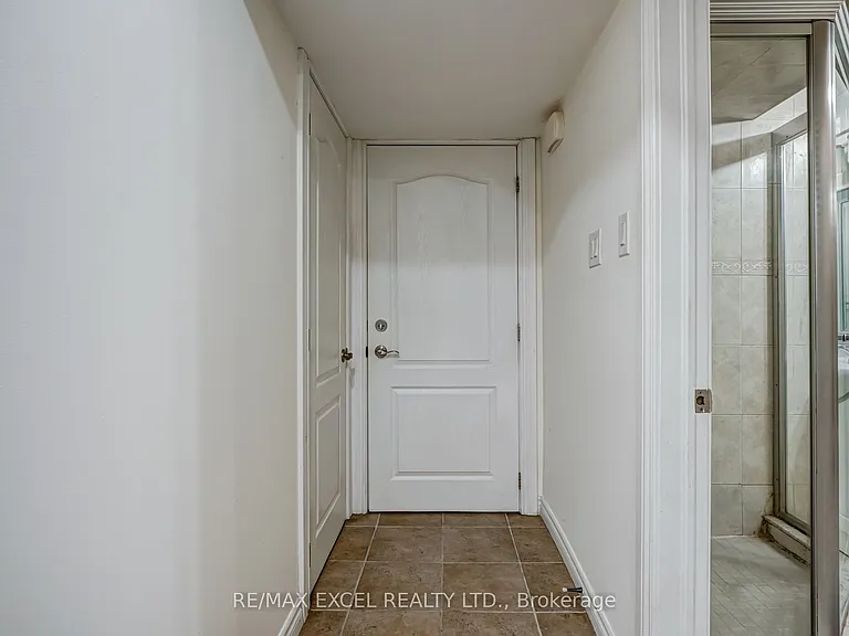45 Millbank Ct #BASEMENT — Photo 5